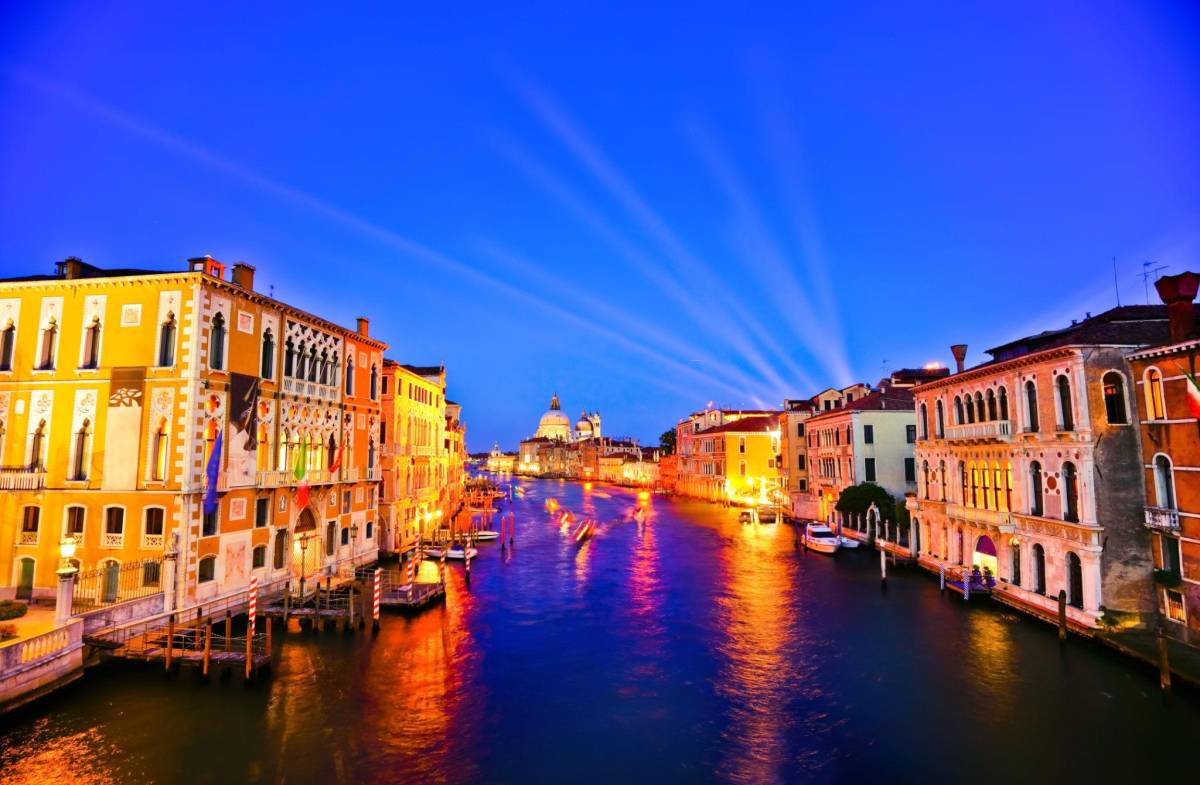 Discover Italy Gallery